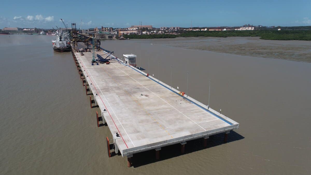 O Porto do Itaqui continua expandindo novas áreas para a movimentação de cargas e o novo berço de exportação de celulose da companhia Suzano abre portas para novas operações no local