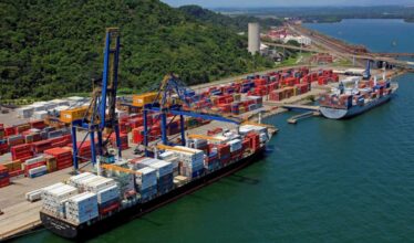 Os portos do Rio de Janeiro e Itaguaí agora passarão a ter um sistema melhorado de monitoramento do tráfego aquaviário, após o acordo de cooperação técnica entre a Docas do Rio e o Sindipráticos RJ