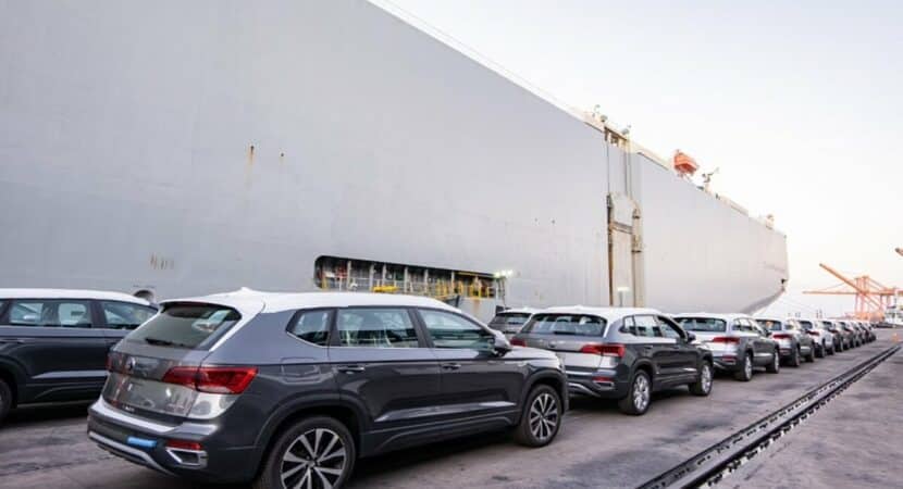 As companhias K-Line e Nexus continuam expandindo as operações do seu hub de automóveis no Porto de Suape e realizaram a maior operação de transbordo de veículos no complexo pernambucano, reafirmando a presença do porto como distribuidor de carga.